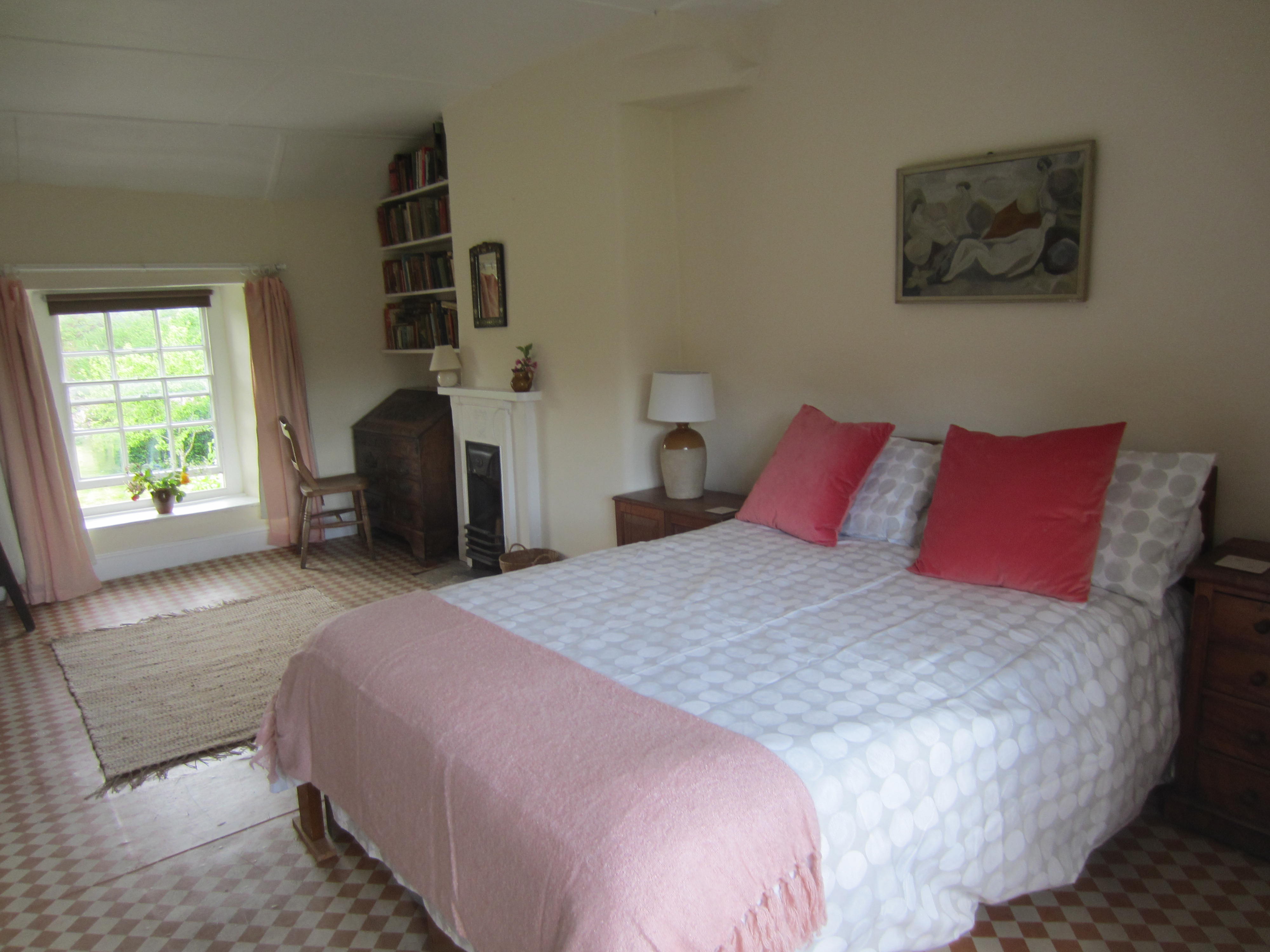 Bedroom 3, Stanley Pontlarge